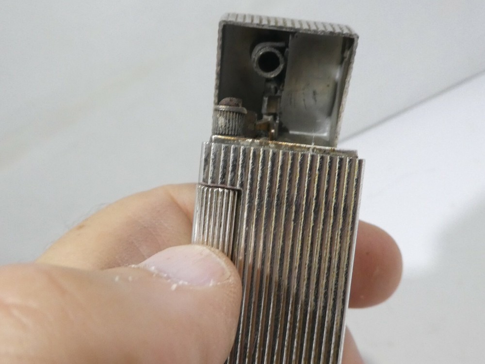 DUNHILL ROLLALITE TOWER TABLE LIGHTER