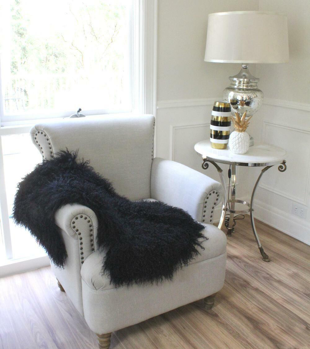 BLACK MONGOLIAN TIBETAN SHEEPSKIN RUG THROW LAMBSKIN FUR HIDE PELT CURLY HAIR
