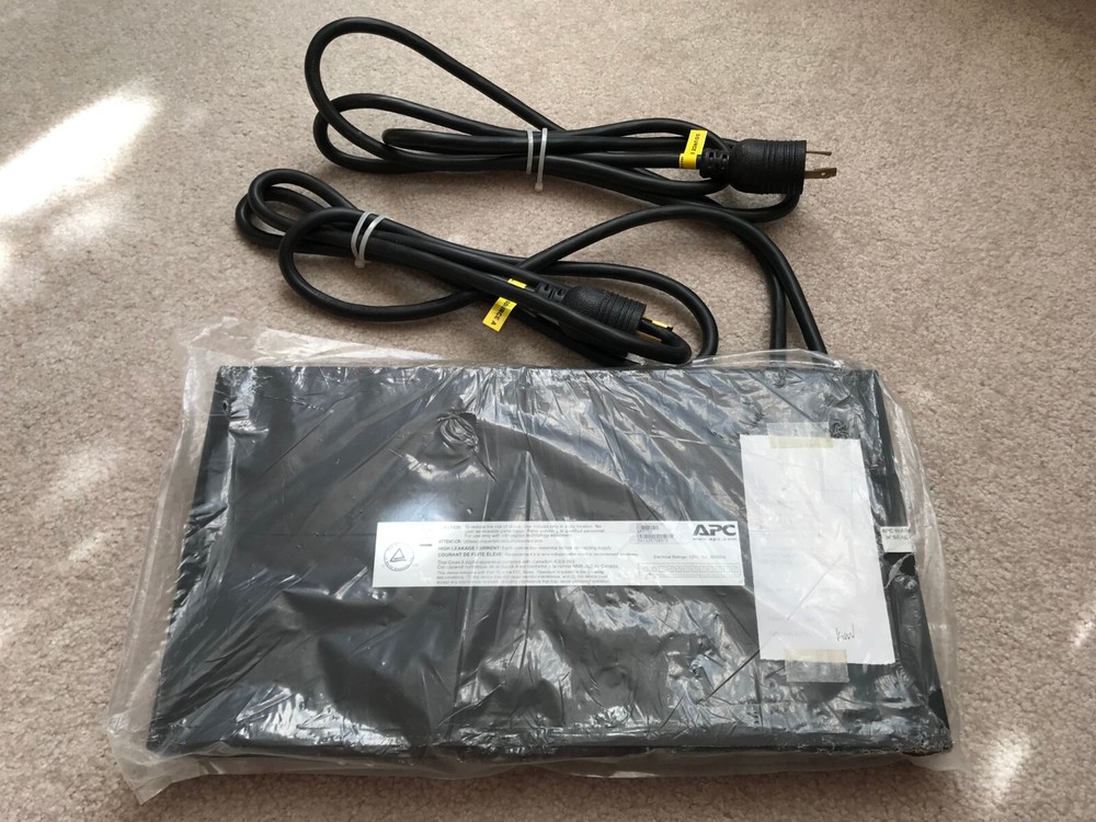 APC AP7752 Automatic Transfer Switch Rackmountable