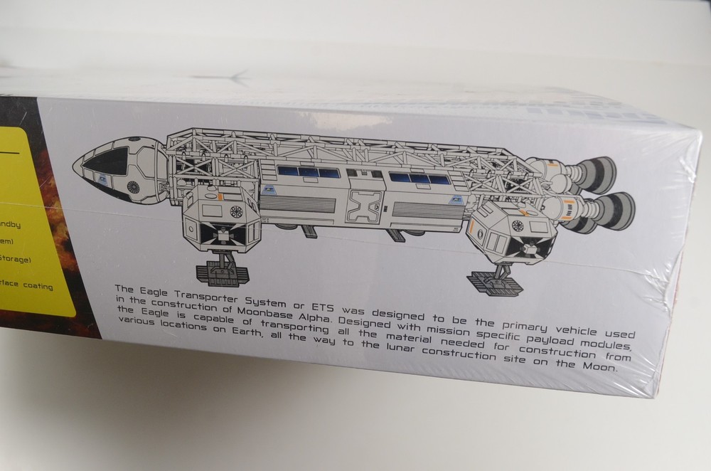 MPC Space: 1999 Eagle Transporter Model Kit - MPC825/06 - Sealed