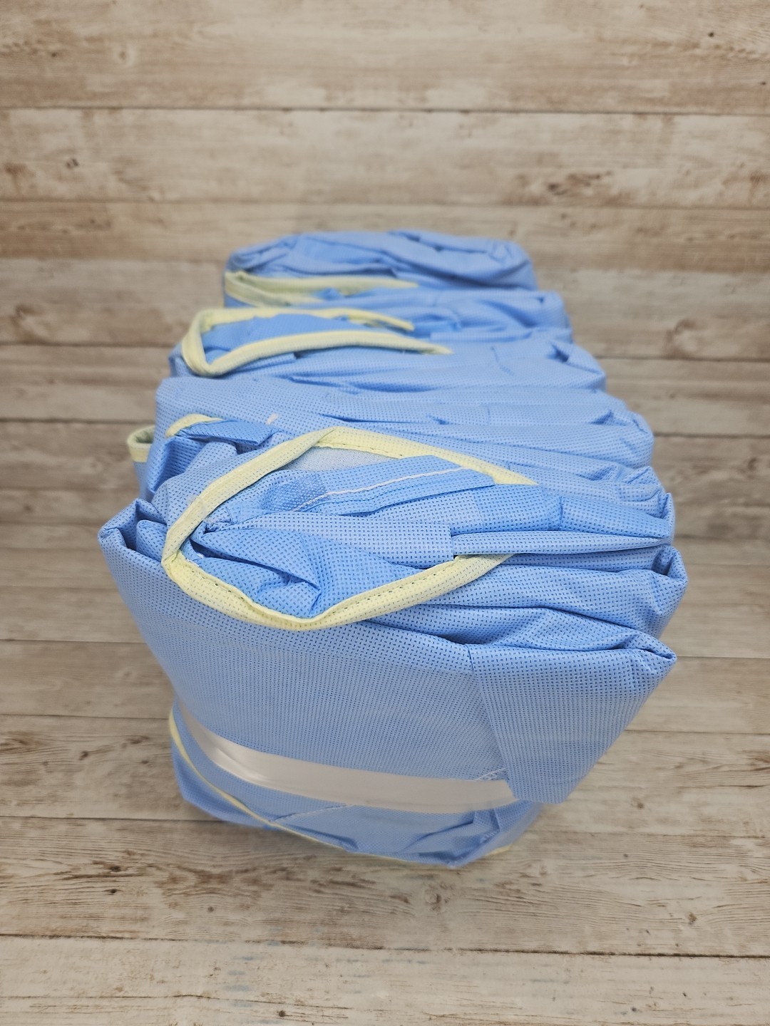 Halyard Surgical Gown Ultra With Polypropylene Fabric Size: LARGE *12-Pieces*