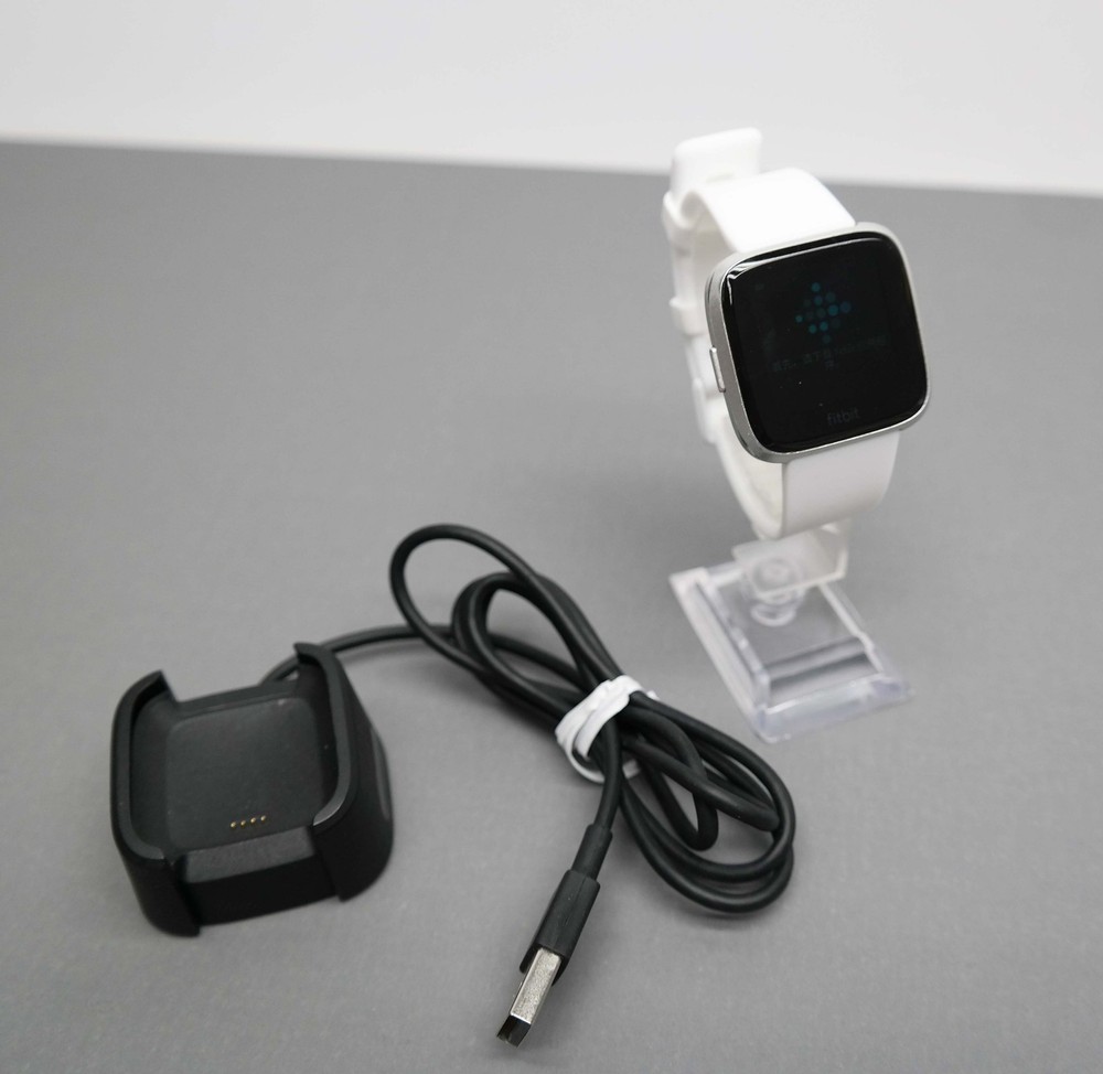 Fitbit Versa Lite Edition FB415 Smartwatch - Silver with White Silicone Band
