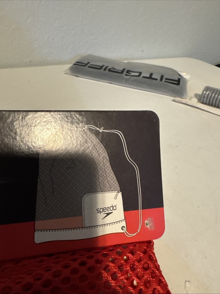 Red Speedo Ventilator Bag