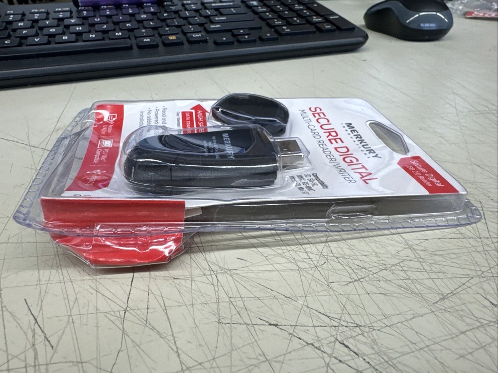 Merkury Innovations Secure Digital Multi-card Reader/Writer