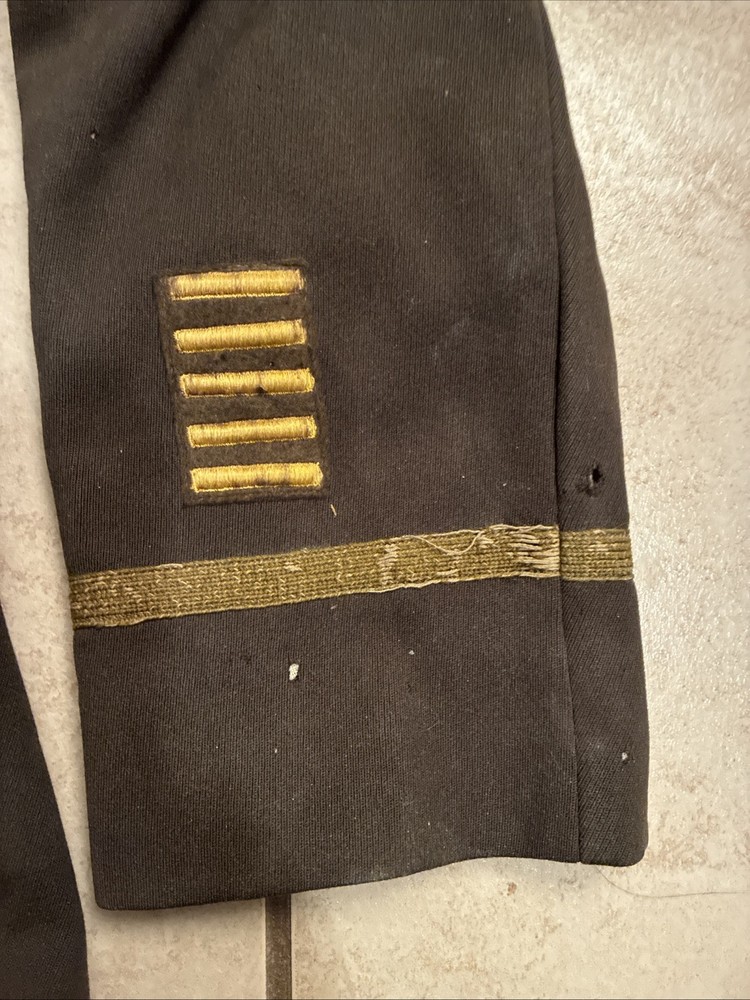 ORIGINAL WWII US ARMY OFFICER CLASS A DRESS JACKET- Small-with hat size 7 1/8