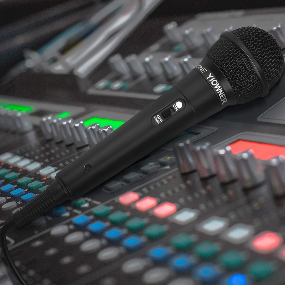 Wired Karaoke Microphone, Handheld for Singing, with 2.5M Cable, Vocal Dynamic M