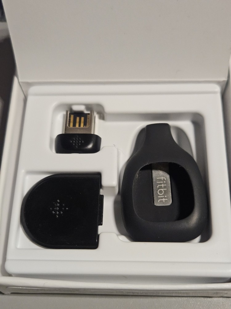 Fitbit Zip Wireless Activity Tracker Black
