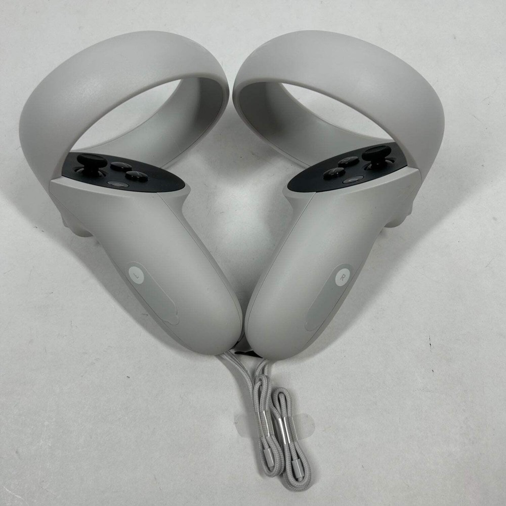 Oculus Quest 2 256GB VR System KW49CM