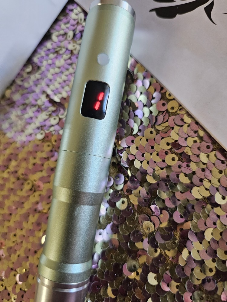 Microneedle Instrument