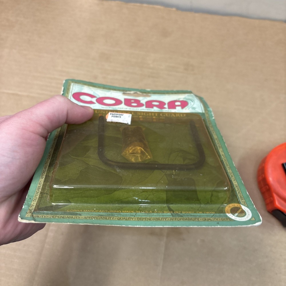 Cobra Universal Sight Guard C-104