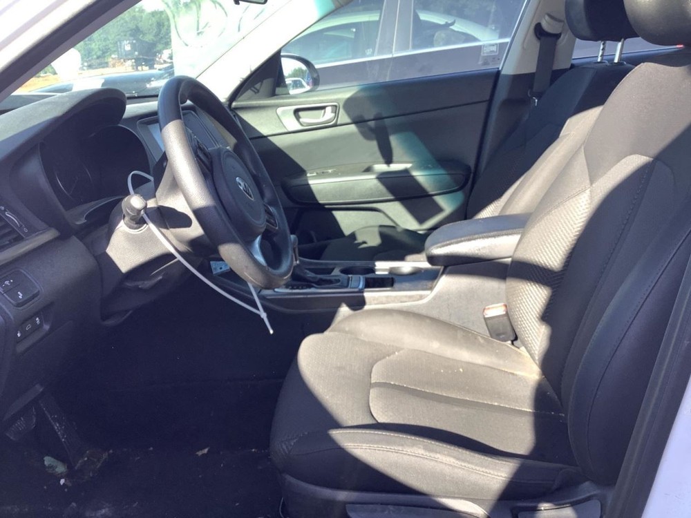 OPTIMAKIA 2018 Glove Box 4712269