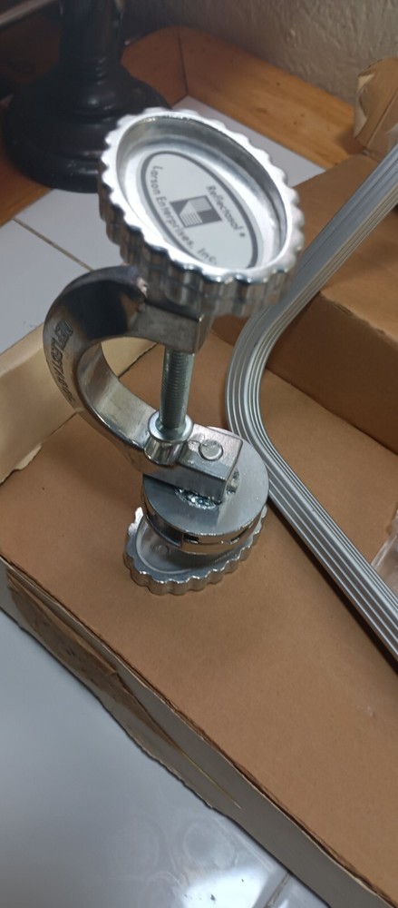 Reflectasol Portable Bounce-Light System R13884