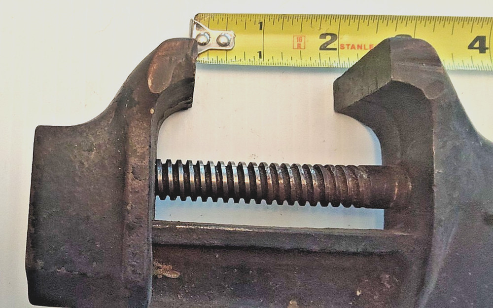 Vintage Table top vise 2" through table bolt Unbranded