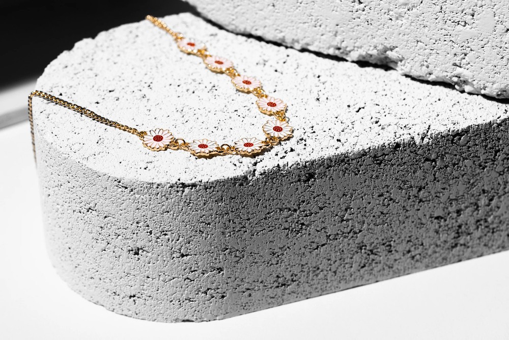 White Flower Necklace
