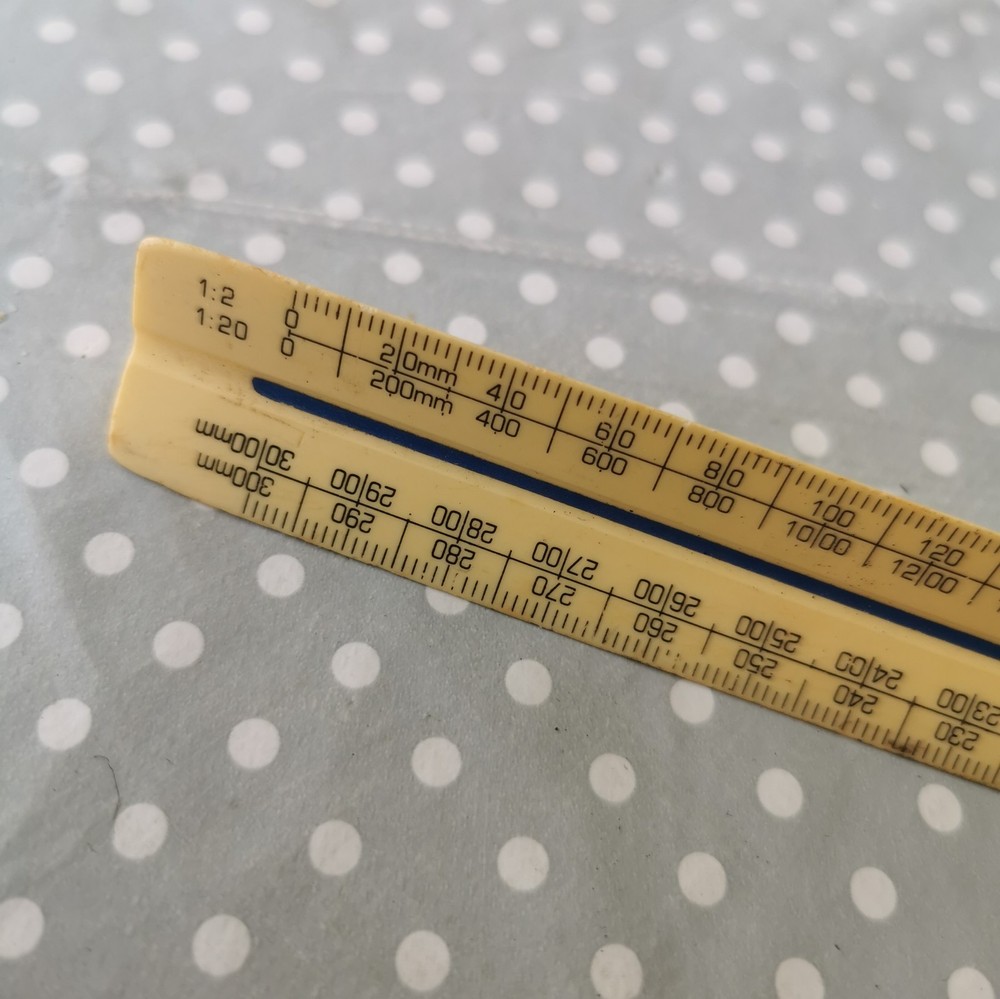Vintage 3 Sided Triangular Wh Smith BS 1347 Ruler In Good Condition