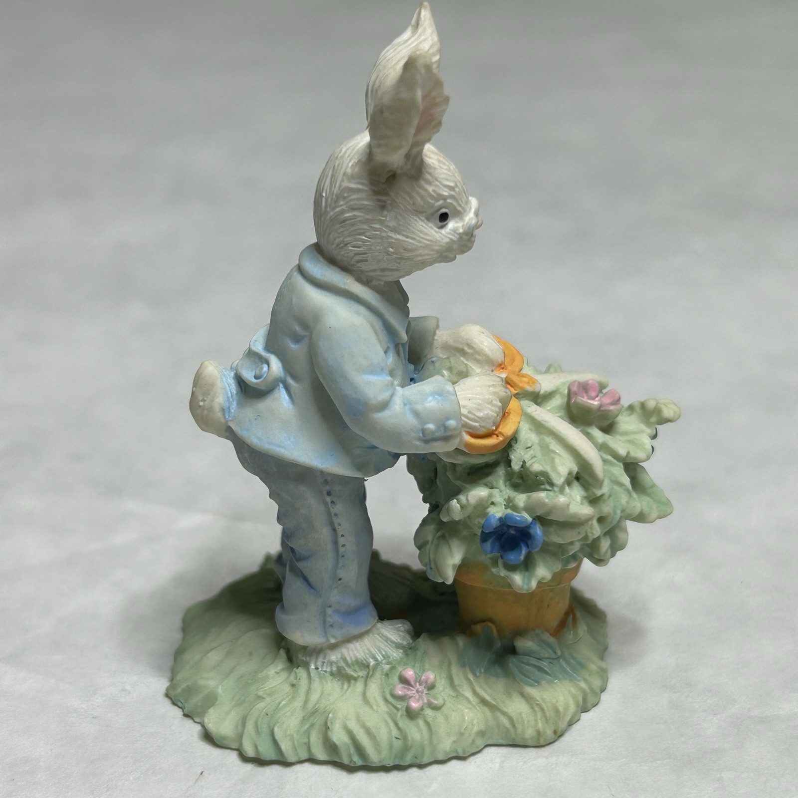 Midwest Importers Cannon Falls Bunny Figure Cottontail Lane Miniature VTG 1993