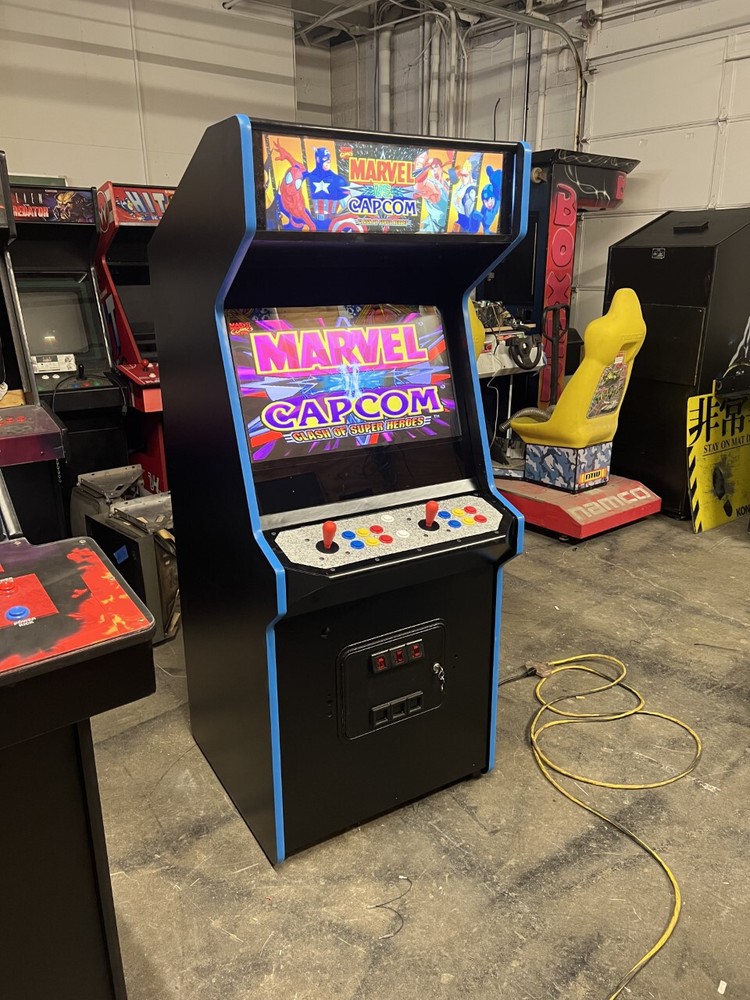MARVEL vs CAPCOM ARCADE by CAPCOM (Excellent Condition)*RARE*