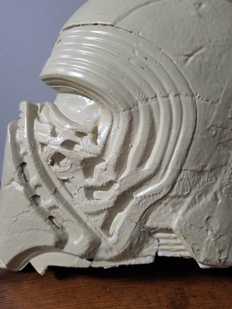 Star Wars Kylo Ren Helmet