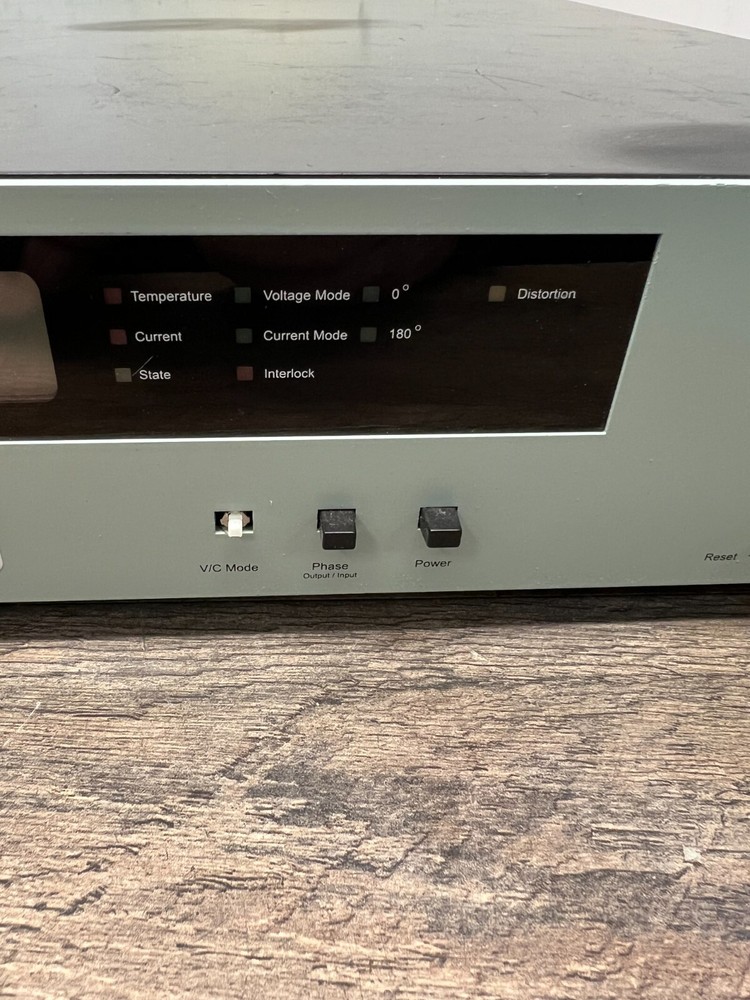 Bruel & Kjaer Power Amplifier Type 2719