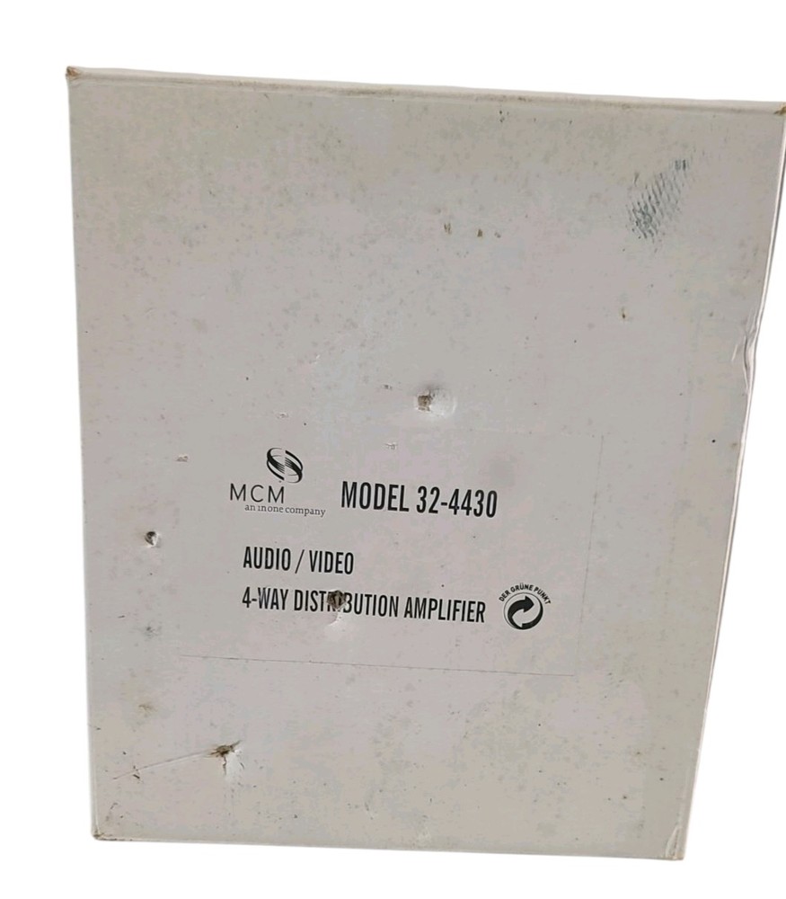 MCM 32-4430 AUDIO VIDEO 4 WAY DISTRIBUTION AMPLIFIER