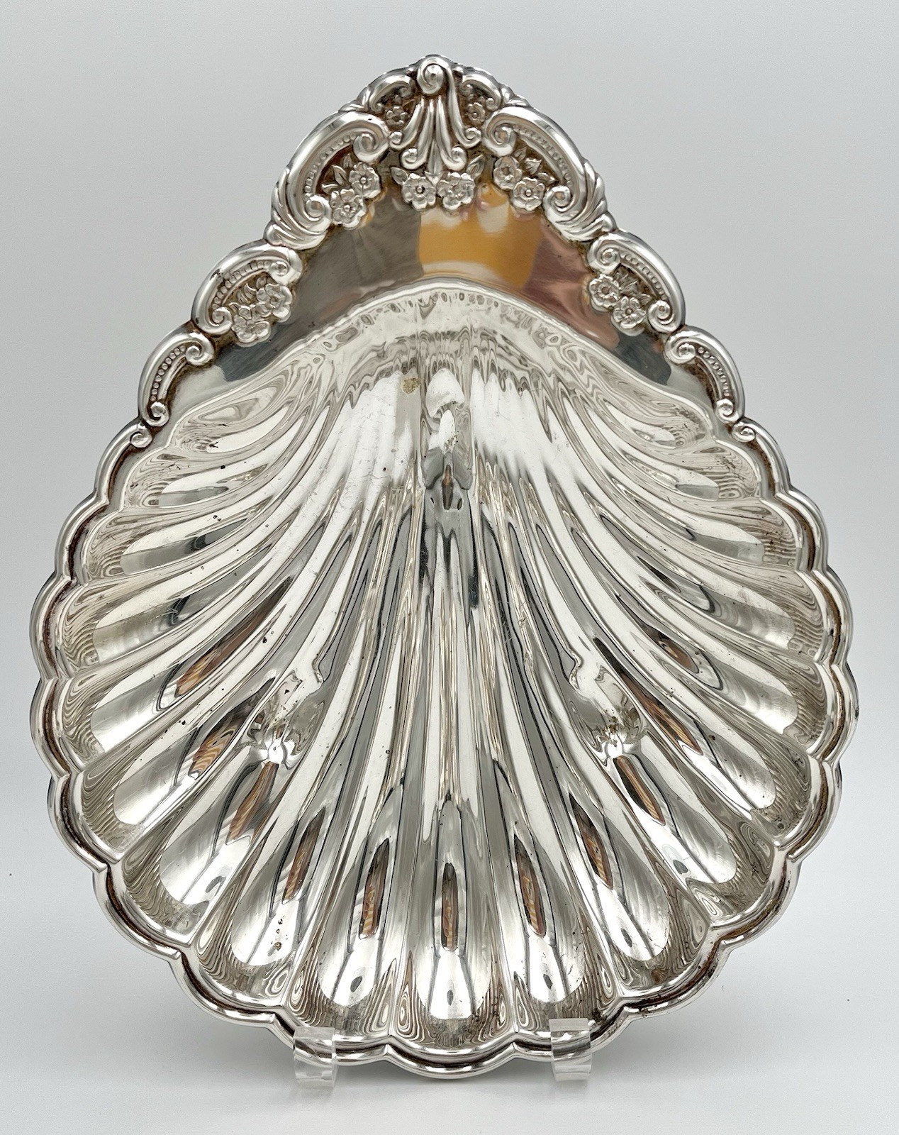 Set of 3 Vintage Silverplate Decorative Pieces 2 Shell Dishes & 1 Candle Holder