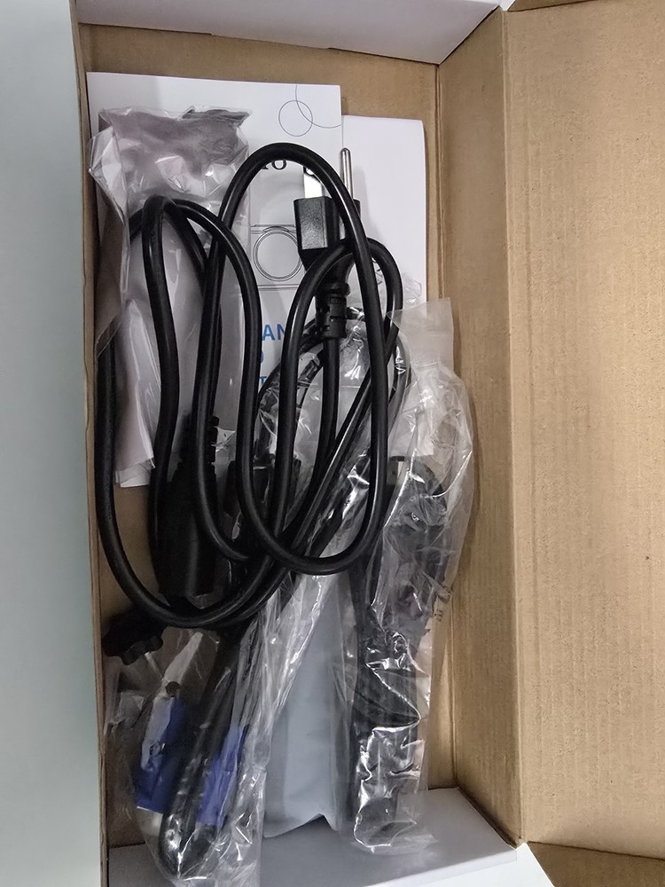 Vankyo Performance Projector V620 Full HD 1080P LCD LED