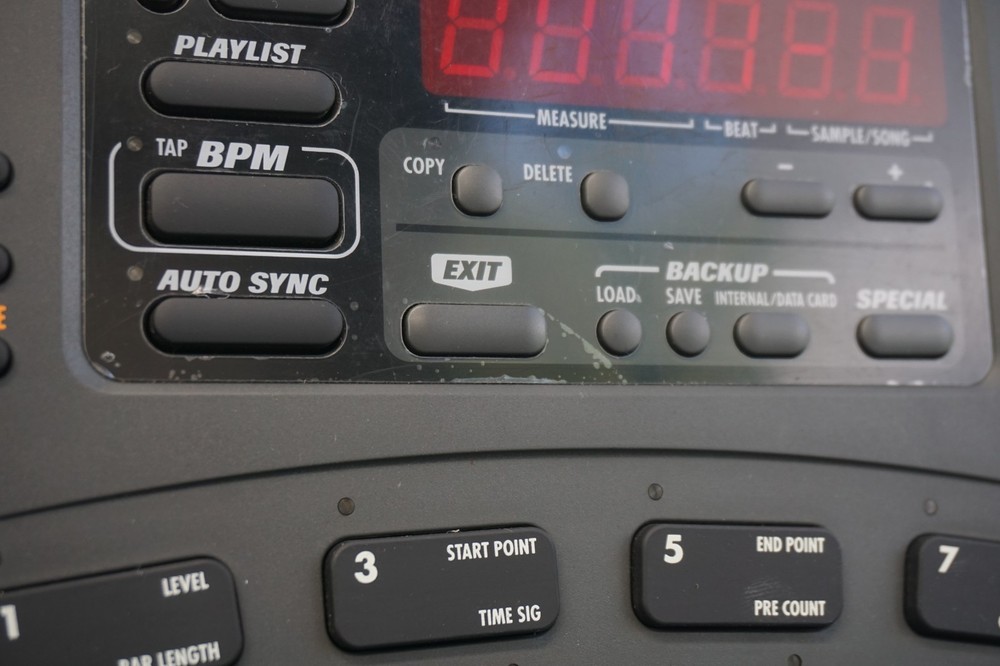 Zoom ST-224 SampleTrak Drum / Groove Machine & Sampler