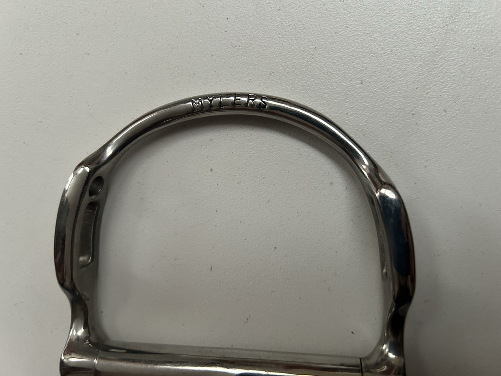 Myler Dee Correctional Ported Barrel English Snaffle D-Ring Bit w/ Hooks 5 1/2"