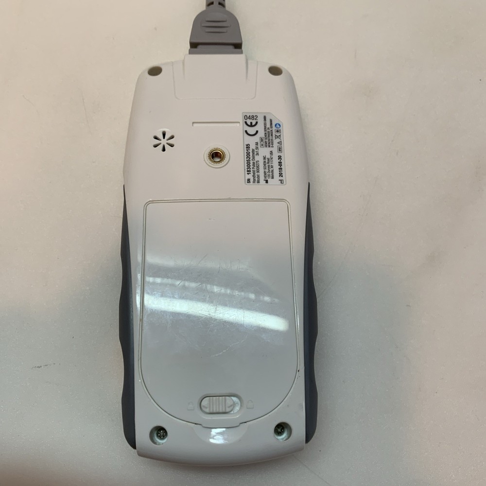Henry Schein Handheld Pulse Oximeter Model 9008275 TESTED