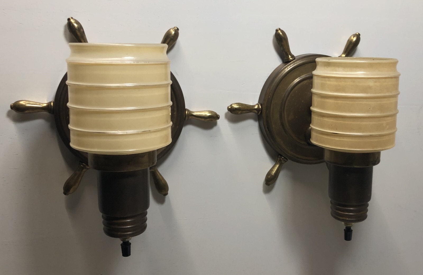Vtg Nautical Wall Sconce Pair Ship Wheel Brass Light Fixture Art Wired USA #i30
