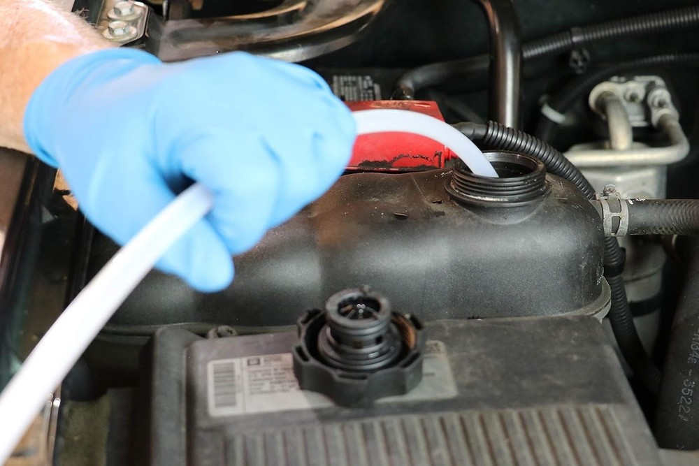 Push Button 2.3 Gallon Fluid Evacuator & Dispensing Pump - Compact Design