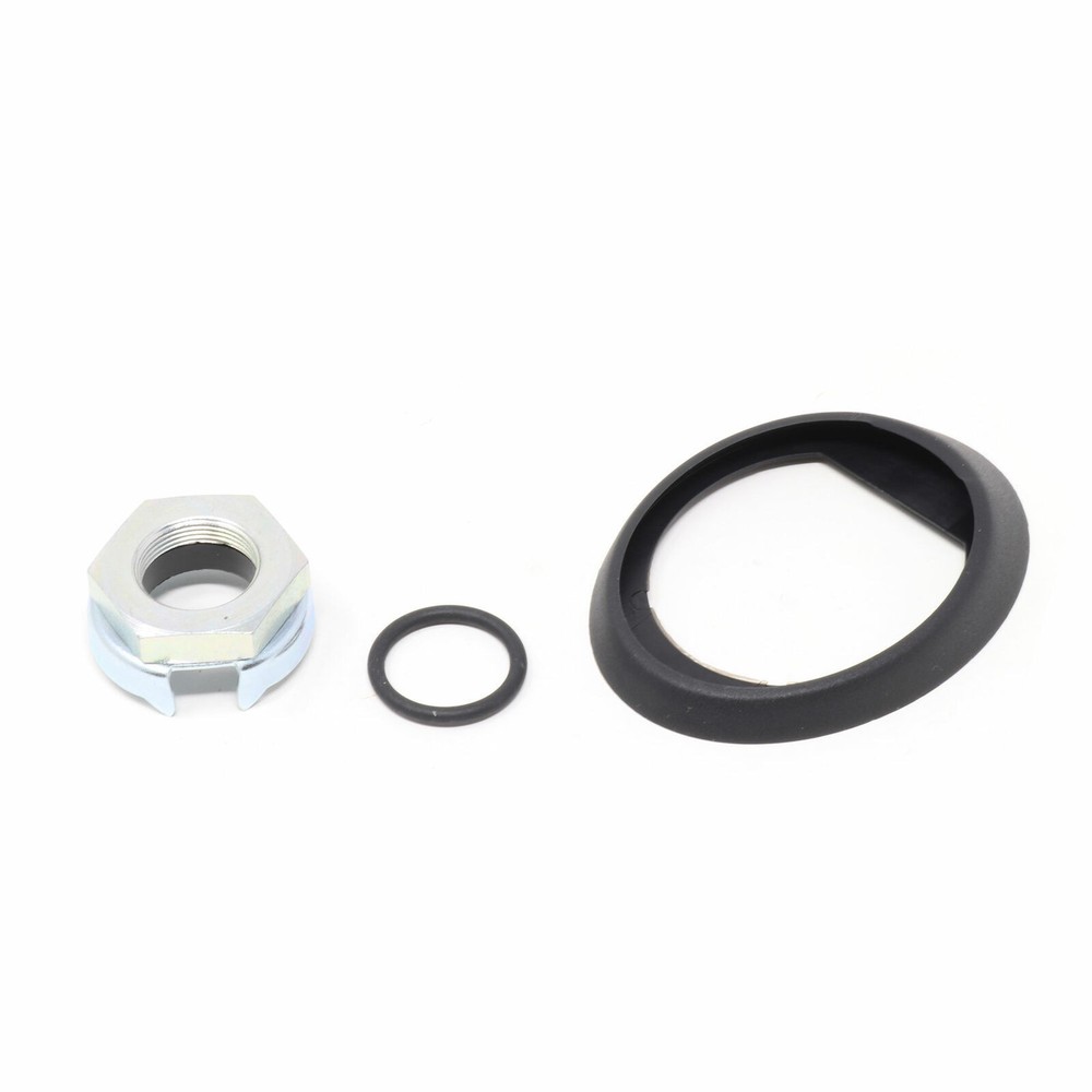 Antenna mounting elements