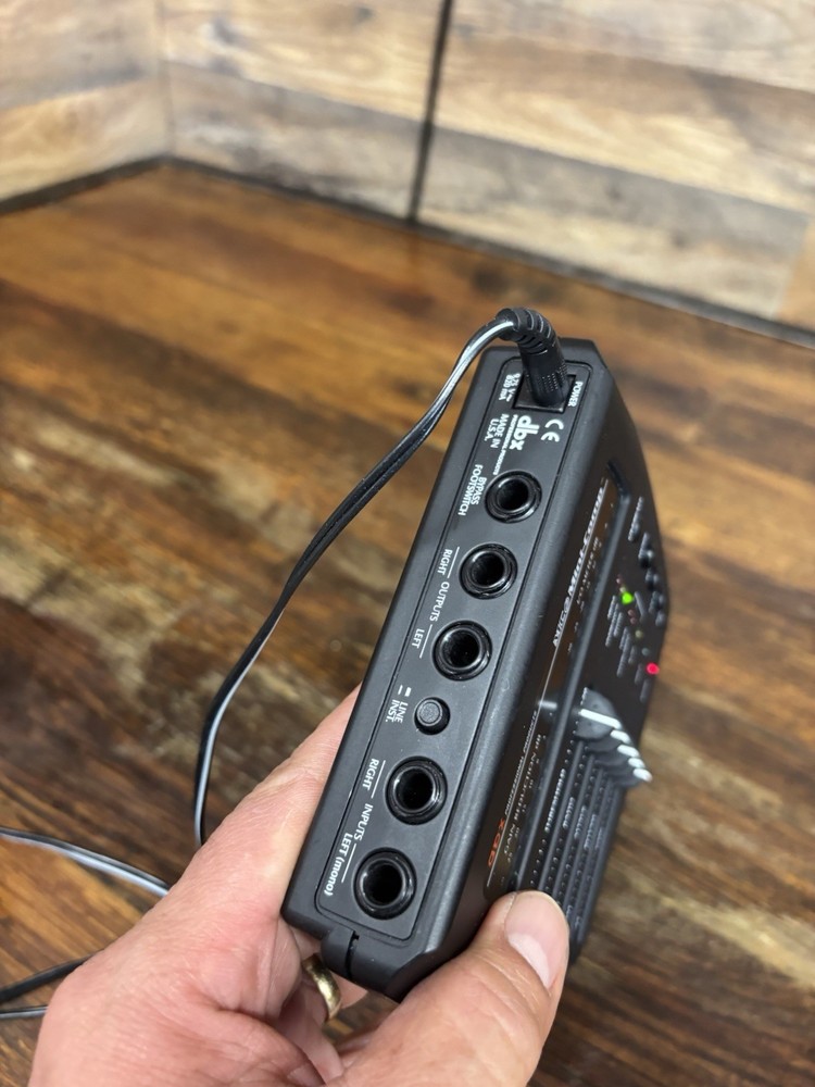 dbx Professional Products MC6 Mini-Comp DBX Desktop Compressor Unit & AC Adaptor