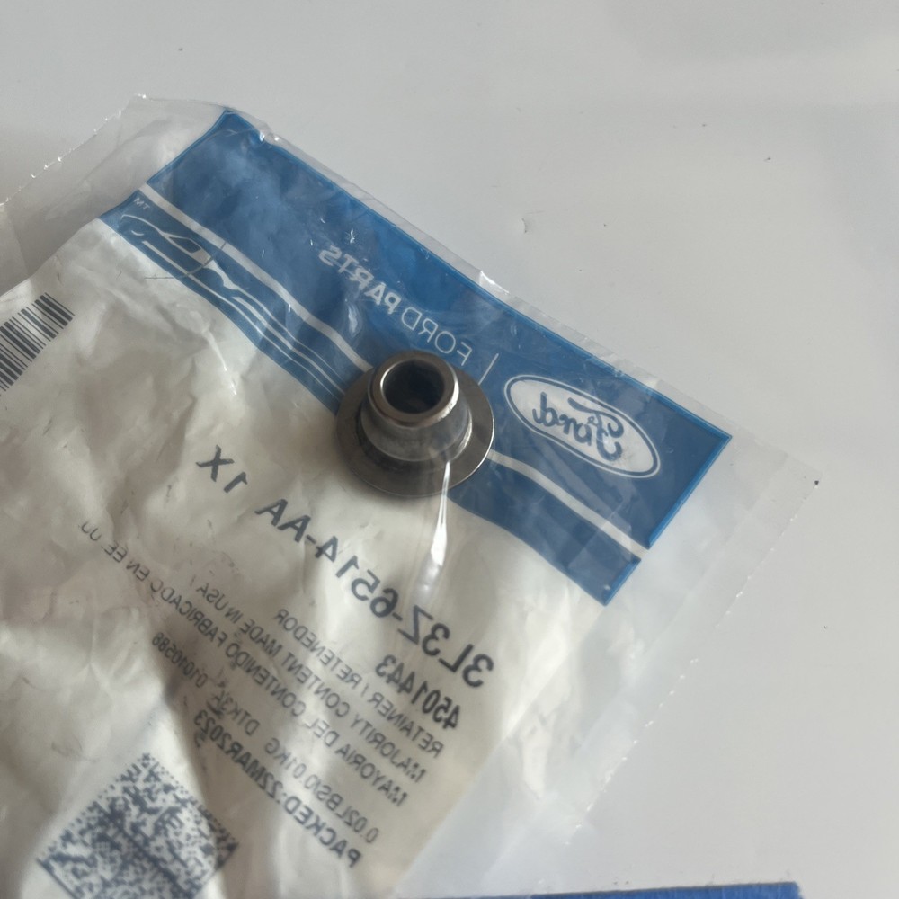 Genuine Ford Valve Spring Retainers 3L3Z-6514-AA Replacement Part