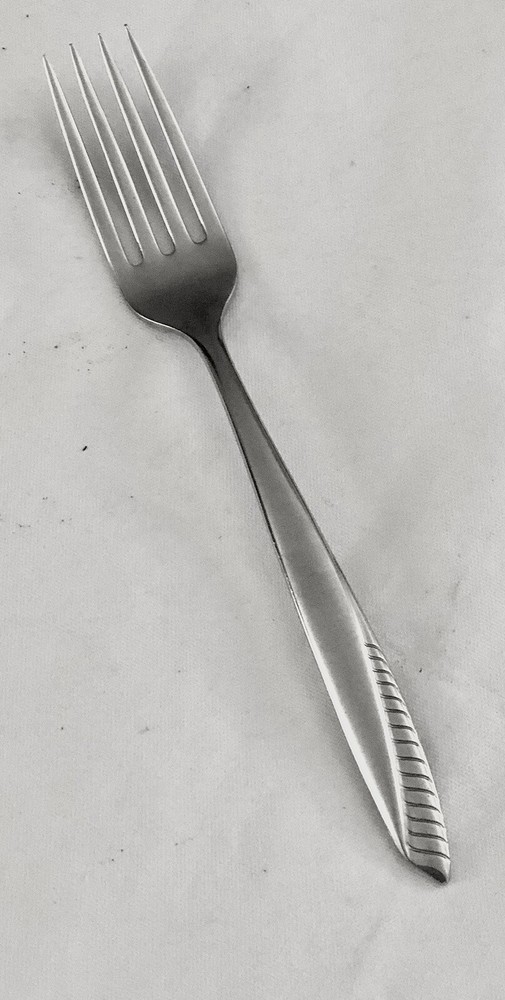 Oneidacraft VISTA Stainless *** 1 Dinner Fork ***