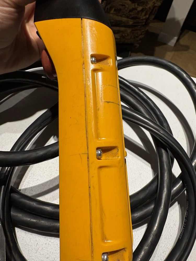 Kito SWD2110AD2 SWD2 Hoist Remote CONTROLLER CABLE 8 PIN USED