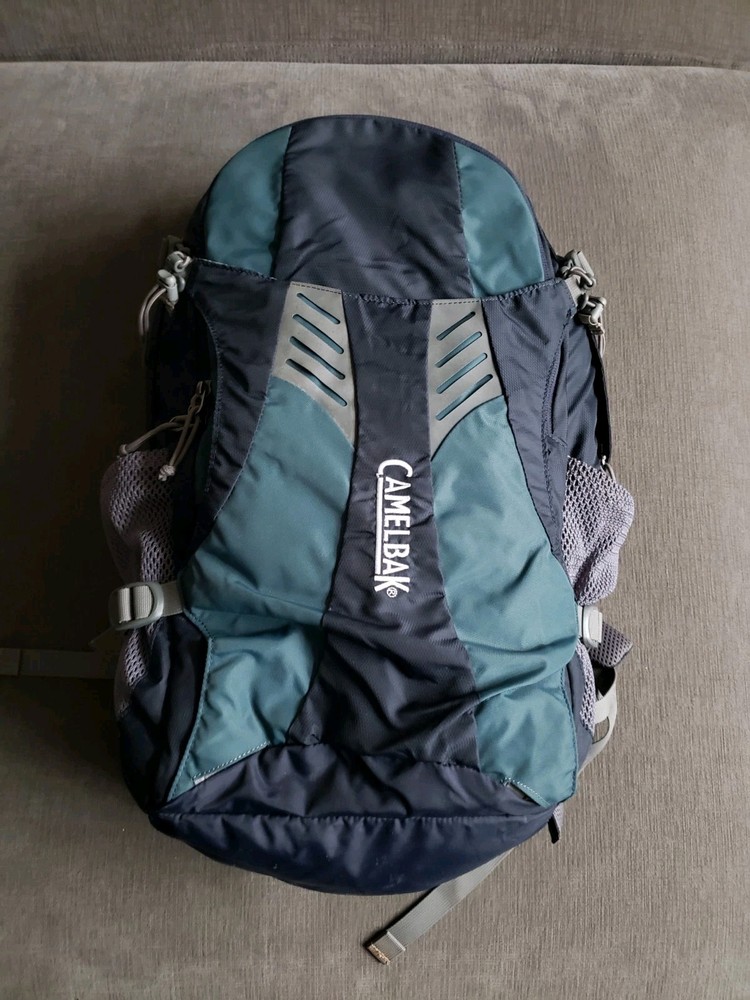 Camelback Alpine Explorer 100oz Hydration Pak Hiking DayPack Backpack-No Bladder