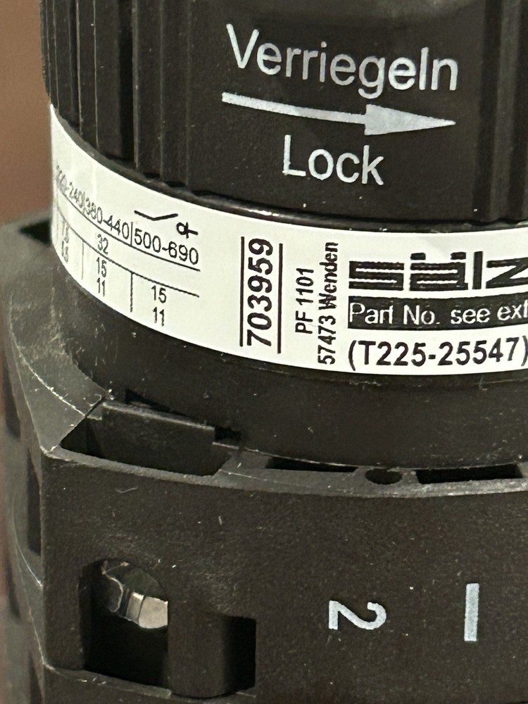 salzer Emergency Stop Cam Switch 3 Pole 32 Amp