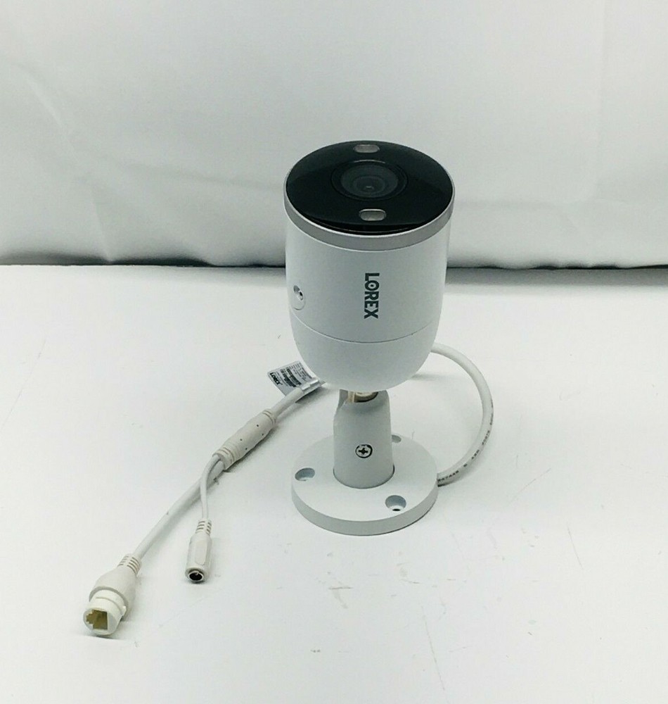 Lorex E892AB 4K Ultra HD Smart Deterrence IP Camera with Smart Motion Plus