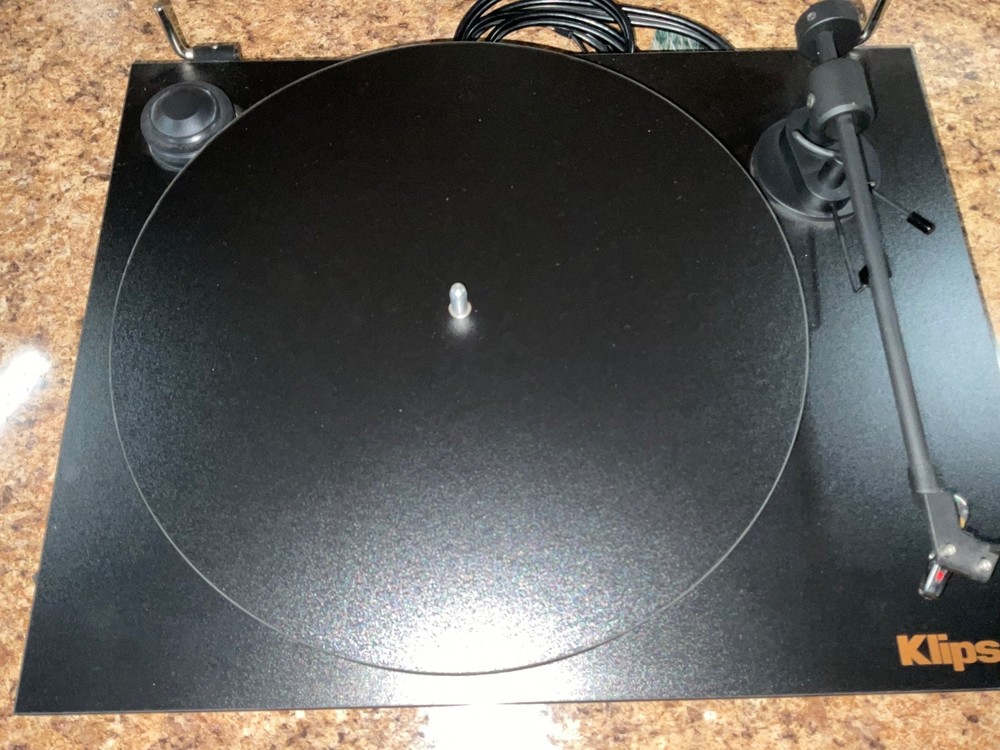 klipsch pro-ject turntable