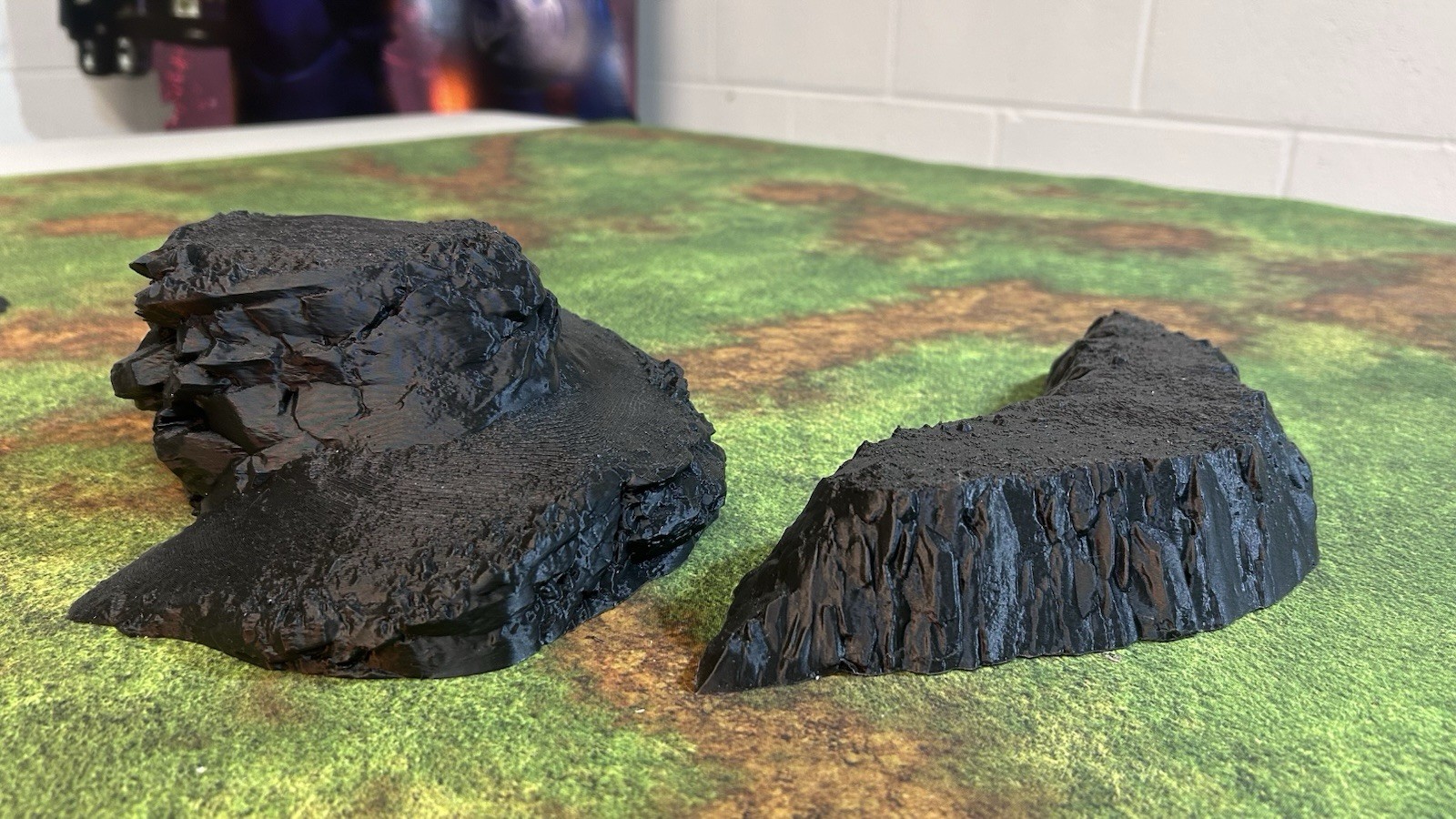 Tabletop Terrain Massive Hills tabletop scenery, 5-piece set
