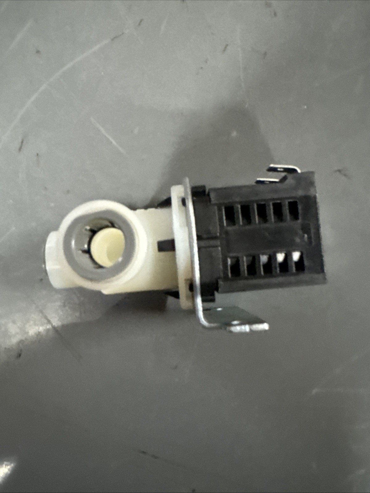 TENNANT COMPANY PARTS DSVP12-10NVX-024HK 24 Volt Water Solenoid Valve 24V 04