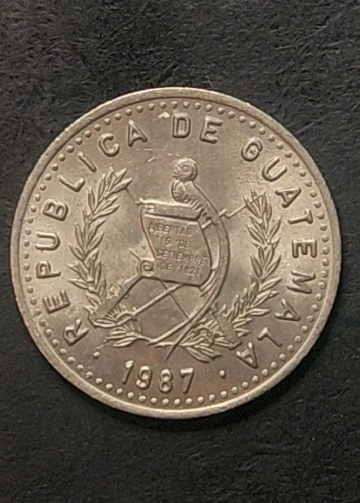 GUATEMALA 10 CENTAVOS 1987 AU/BU UNC.