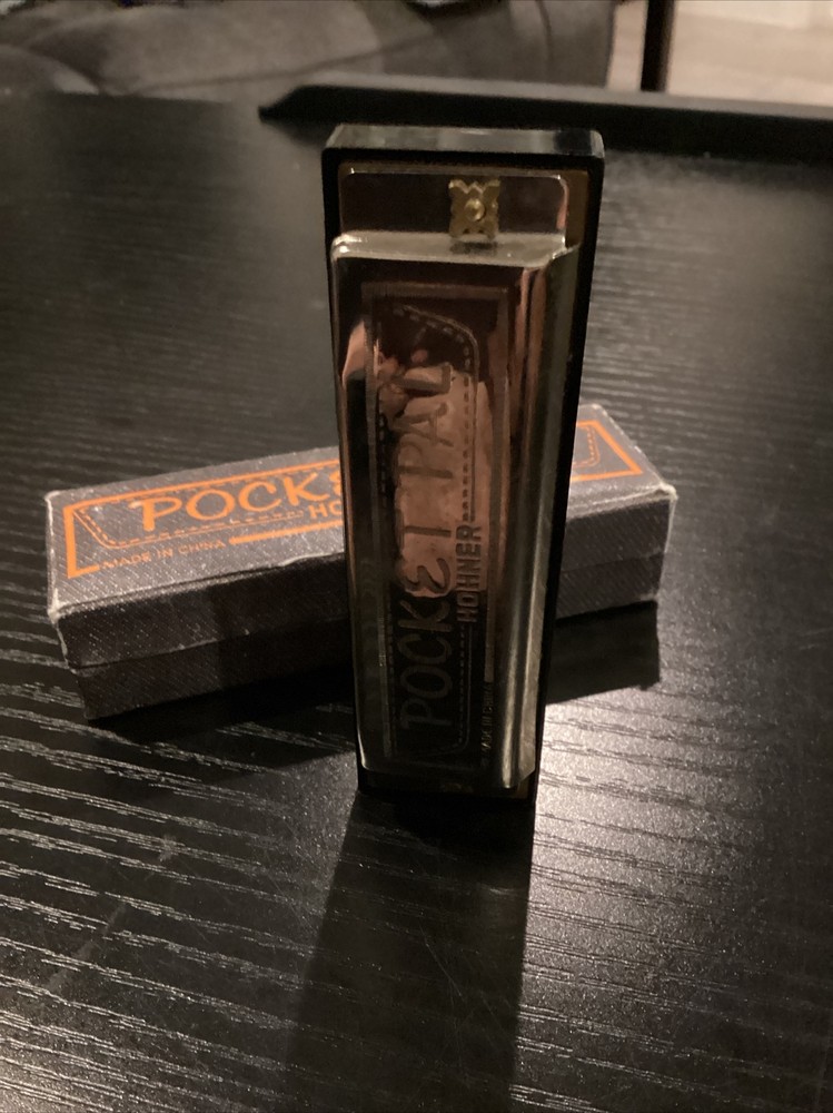 NICE HOHNER POCKET PAL HARMONICA IN BOX