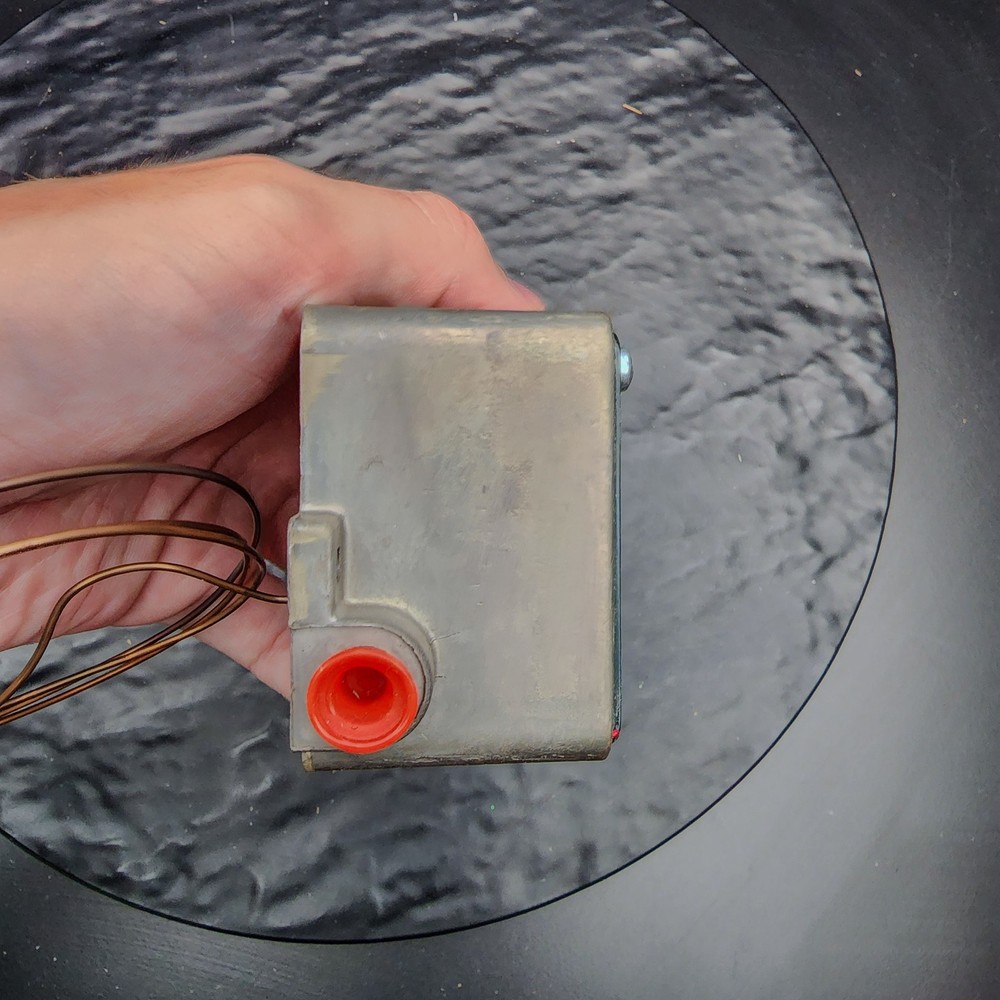 1 New Siebe T150-1046 Temperature Transmitter Sensor 🌡️📦 Make Offer