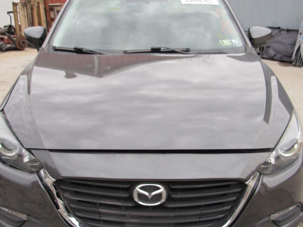 3 2017 Glove Box 1104505