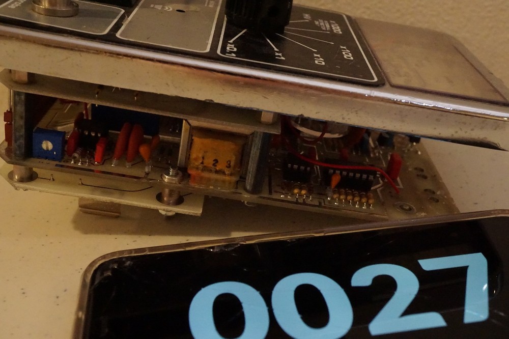 Bicron Surveyor 2000 Survey Meter **READ** 0027