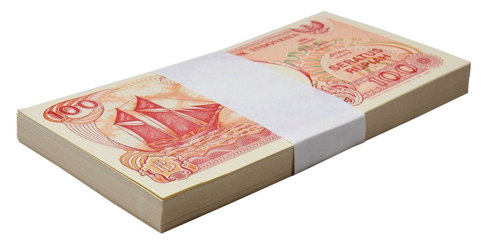 Indonesia 100 Rupiah, 1994, P-127c, UNC X 100 PCS Bundle Pack