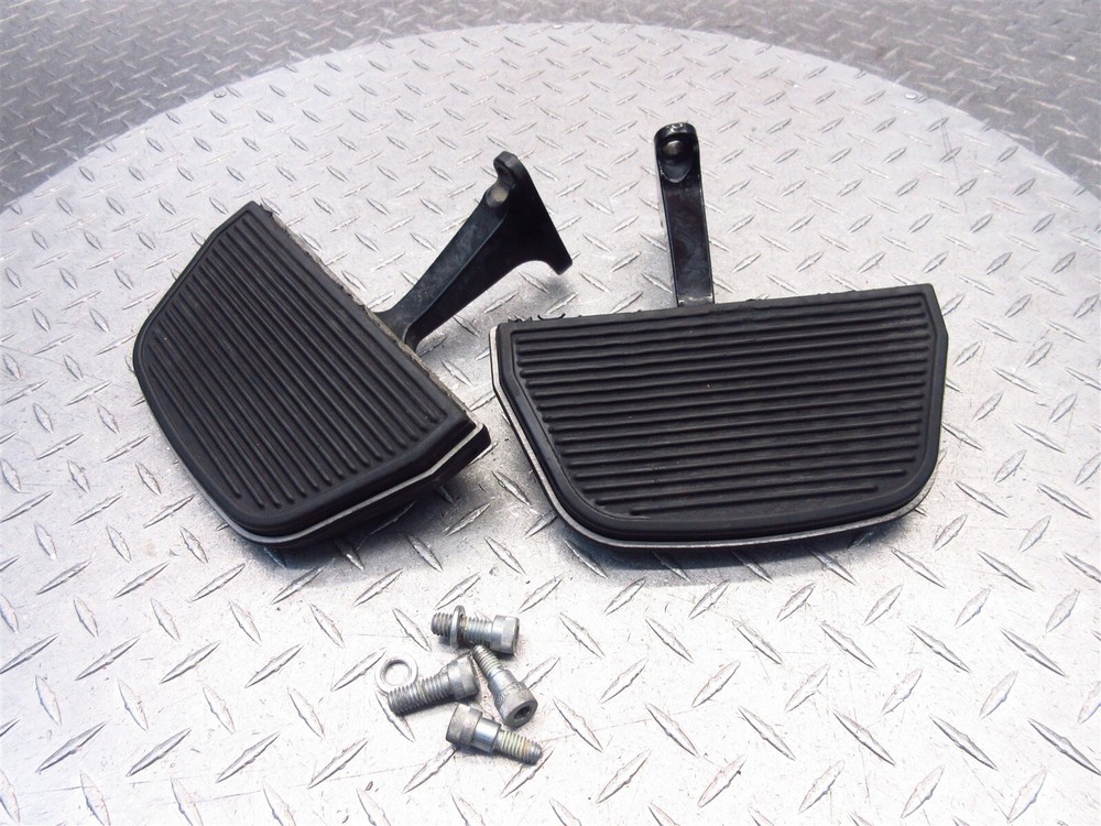 2011 Harley Davidson Electra Glide Limited FLHTK Left Right Passenger Floorboard