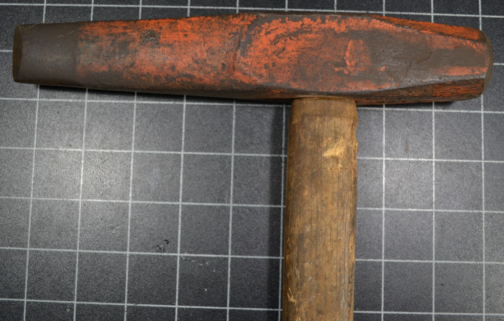 CUT DEVIL - #8064-26 - COLD CHISEL WITH THE ORIGINAL HANDLE